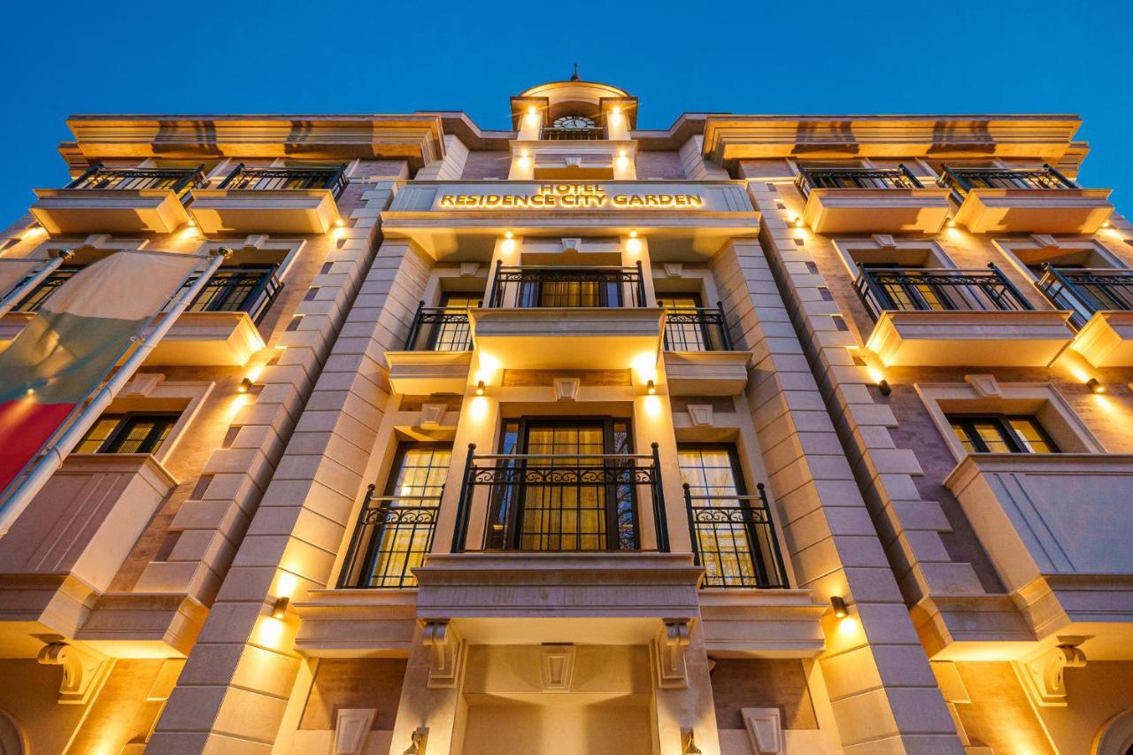 Residence City Garden - Certificate Of Excellence Top 10 Best Five-Stars City Hotels For 2024 Awarded By Htif Plovdiv Eksteriør bilde