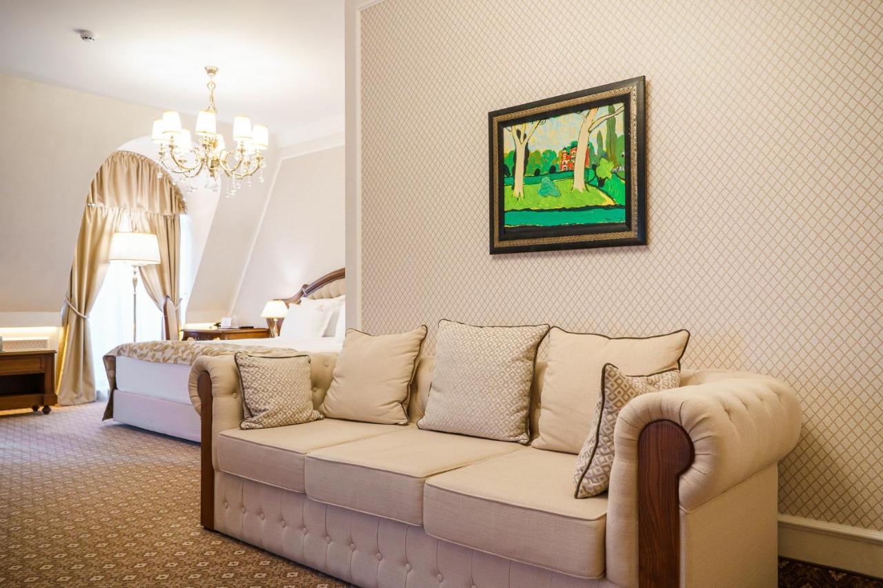 Residence City Garden - Certificate Of Excellence Top 10 Best Five-Stars City Hotels For 2024 Awarded By Htif Plovdiv Eksteriør bilde