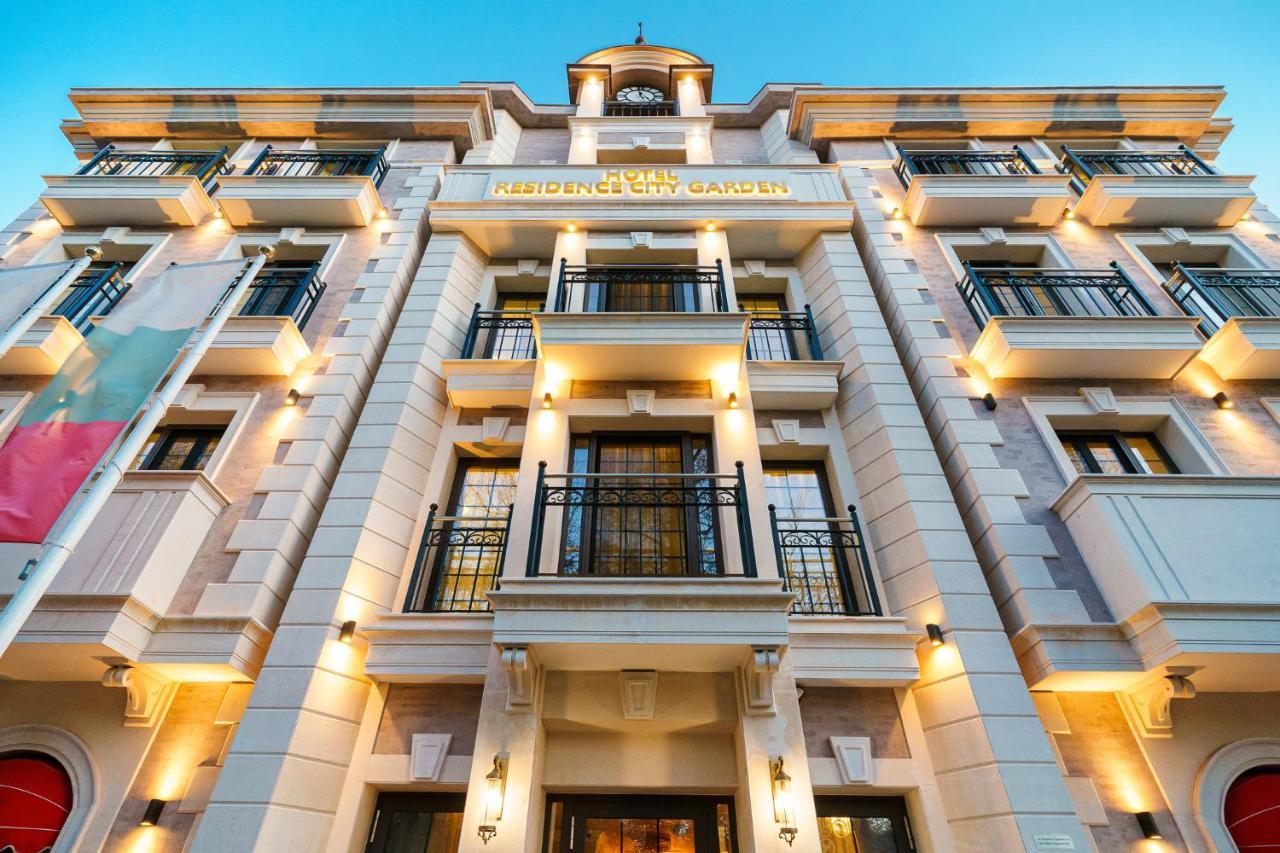 Residence City Garden - Certificate Of Excellence Top 10 Best Five-Stars City Hotels For 2024 Awarded By Htif Plovdiv Eksteriør bilde