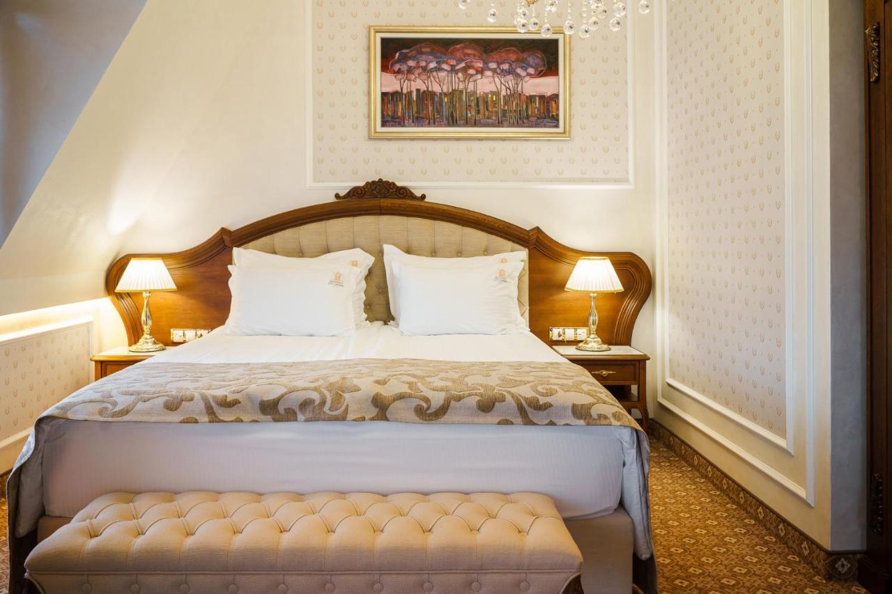 Residence City Garden - Certificate Of Excellence Top 10 Best Five-Stars City Hotels For 2024 Awarded By Htif Plovdiv Eksteriør bilde