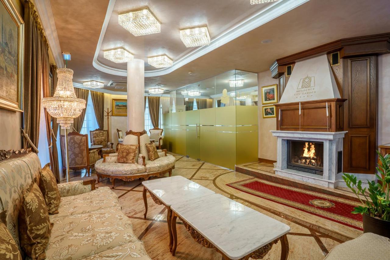 Residence City Garden - Certificate Of Excellence Top 10 Best Five-Stars City Hotels For 2024 Awarded By Htif Plovdiv Eksteriør bilde