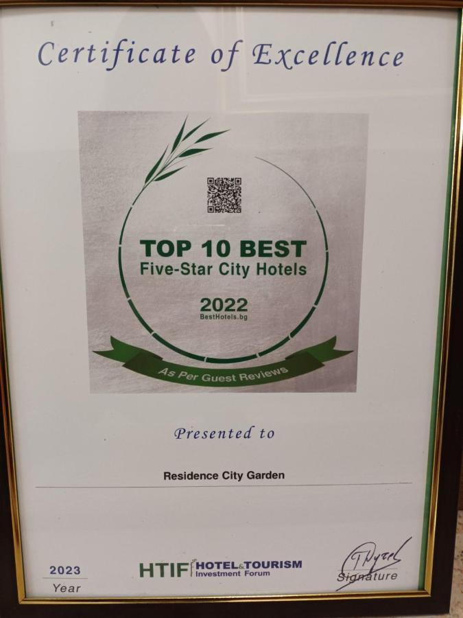 Residence City Garden - Certificate Of Excellence Top 10 Best Five-Stars City Hotels For 2024 Awarded By Htif Plovdiv Eksteriør bilde