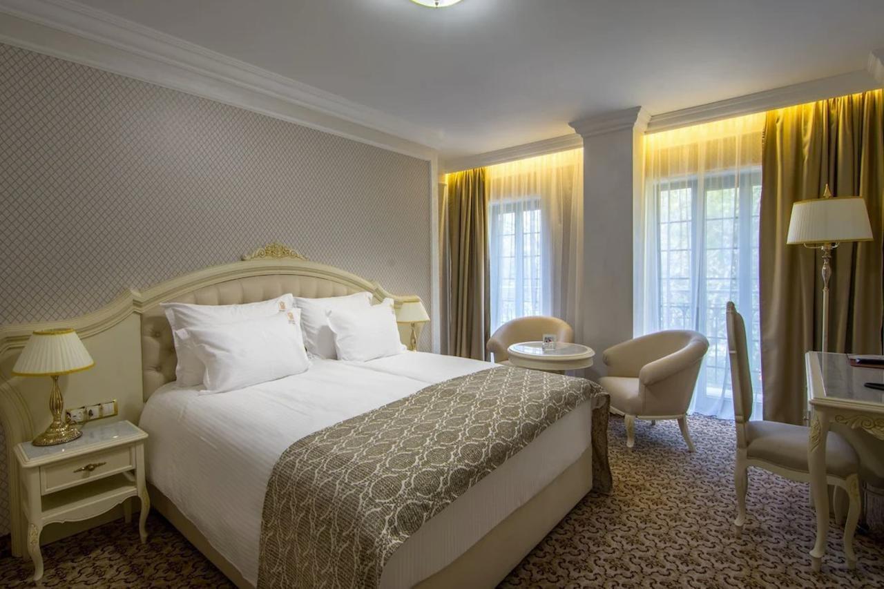 Residence City Garden - Certificate Of Excellence Top 10 Best Five-Stars City Hotels For 2024 Awarded By Htif Plovdiv Eksteriør bilde