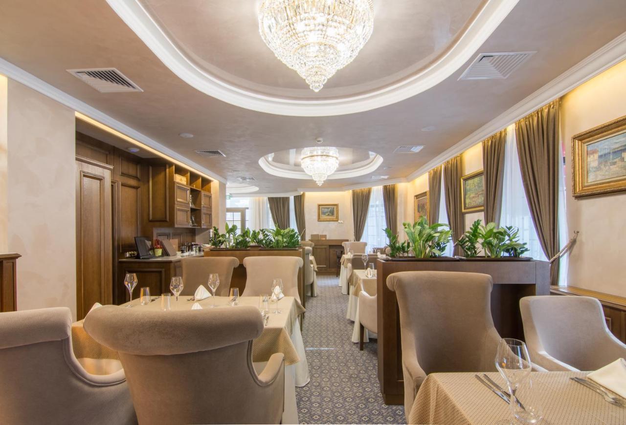 Residence City Garden - Certificate Of Excellence Top 10 Best Five-Stars City Hotels For 2024 Awarded By Htif Plovdiv Eksteriør bilde