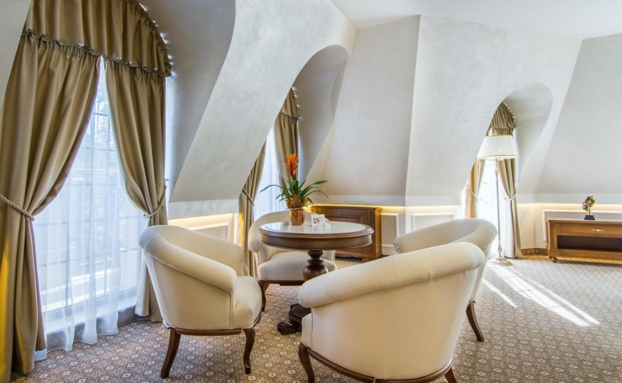 Residence City Garden - Certificate Of Excellence Top 10 Best Five-Stars City Hotels For 2024 Awarded By Htif Plovdiv Eksteriør bilde